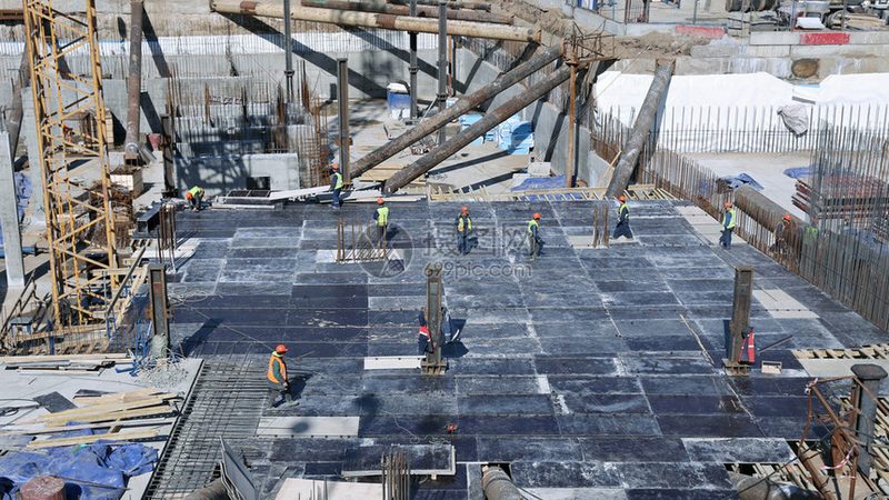 冬季道路施工防滑处理的重要性及实施策略