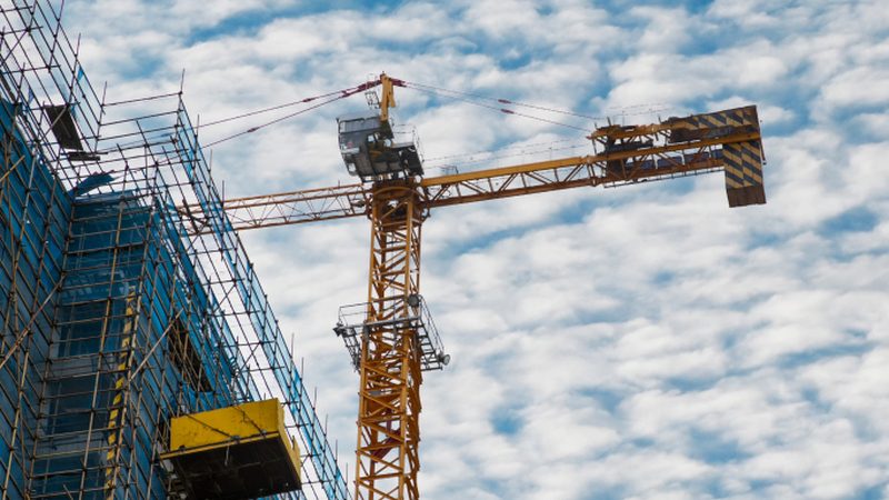 建筑大清包每平米价格解析：影响因素与决策要点
