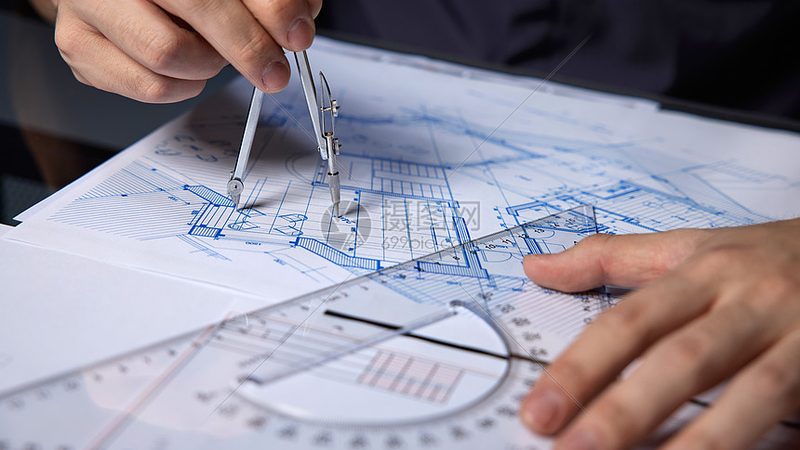 装配式建筑成本控制设计：关键要素与策略**